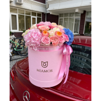 FLOWER MIX №26 в коробке 